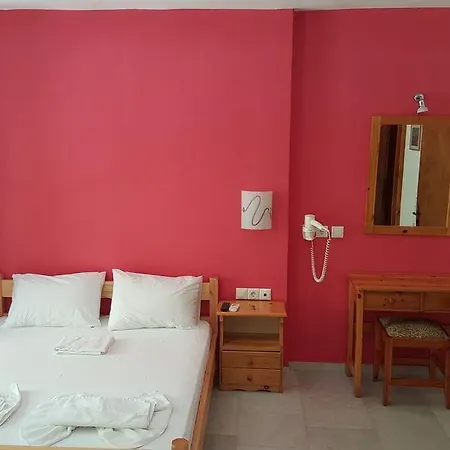 Alpha Naxos - Adults Only