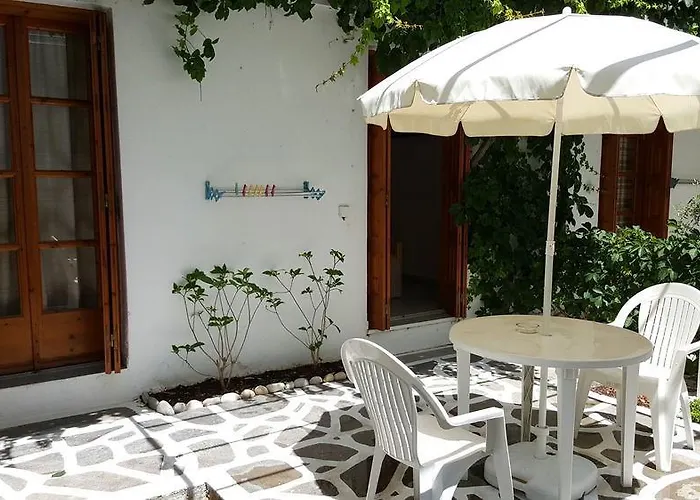 Alpha Naxos - Adults Only