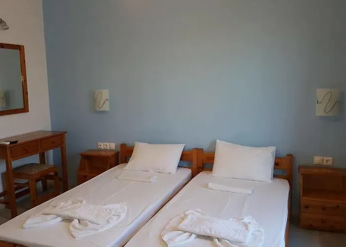 Alpha Naxos - Adults Only *