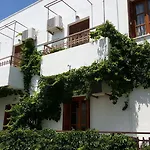 Daire Alpha Naxos - Adults Only Naxos City