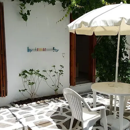 Alpha Naxos - Adults Only