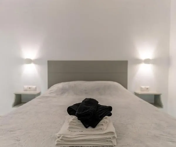 Daire Alpha Naxos - Adults Only